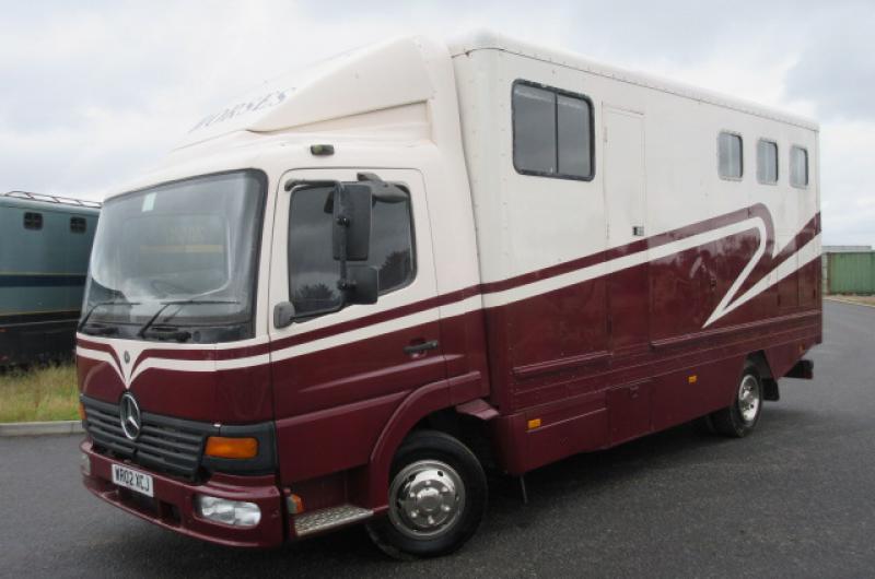 22-363-2002 Mercedes Benz Atego 7.5 Ton Professional conversion by Hayling Island Horseboxes. Stalled for 3 with smart day living...  Full tilt cab