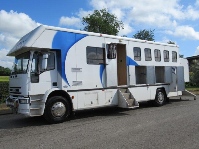 22-367-**NEW PRICE**   14 Ton Iveco Eurocargo 14 Ton Coach built by T S Harker. Stalled for 5. Smart luxury living with sleeping for 4 people. Toilet and shower. Large amount of external tack locker storage
