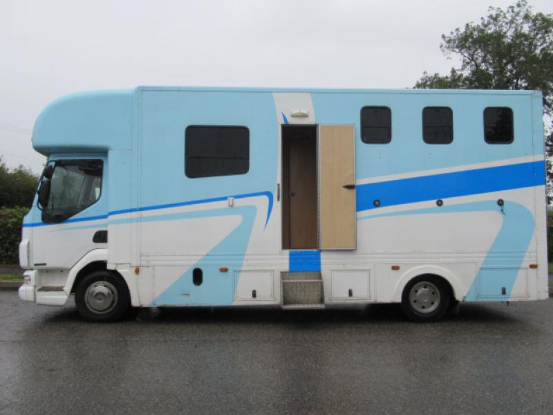 22-371-2005 DAF LF 150 7.5 Ton Coach built by McPhie coach builders. Stalled for 3 with smart living, toilet and shower.
