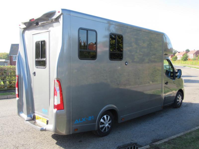 22-378-2021 Renault Master 3.5 Ton Coach built by ALX Horseboxes. Stalled for 2 rear facing.. Full wall between the horse area and changing area.. Only 820 Miles.. LIKE NEW... Finished off in Aston Martin Tungsten Grey Metallic