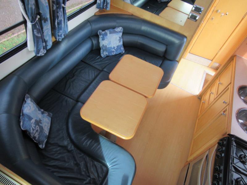 22-408-Beautiful 2003 DAF LF 170 7.5 Ton Coach built by Whittaker coach builders. Stalled for 3. Full luxurious living, Sleeping for 4. Pristine condition throughout... STUNNING HORSEBOX!