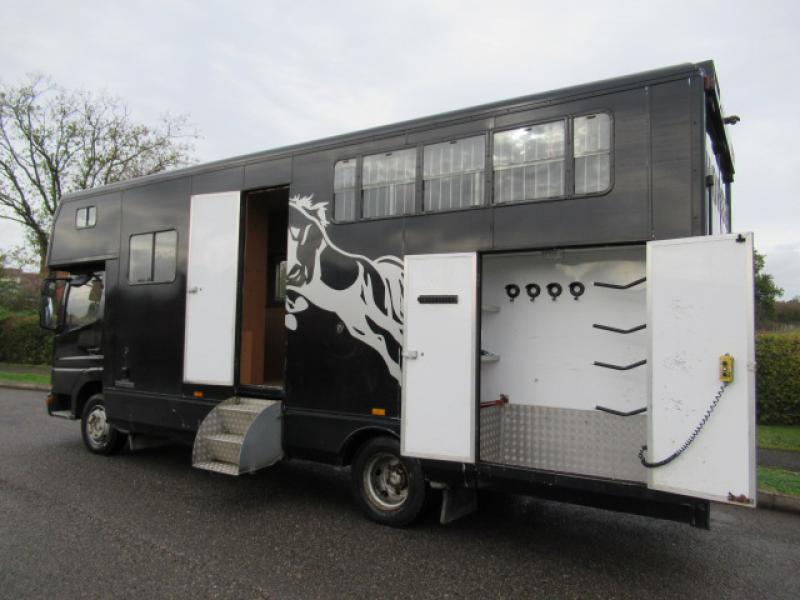 22-415-2003 Mercedes Benz Atego 7.5 Ton Coach built by Tristar horseboxes. Stalled for 3 with smart living, sleeping for 4. Fitted toilet. Full tilt cab