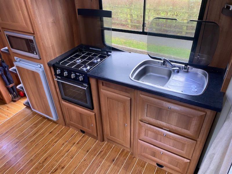 22-449-2006 Iveco Eurocargo 75E17 7.5 Ton Coach built by Bretherton Coach works. Stalled for 2. Full  luxury living with large slide out. Sleeping for 6. Underfloor storage. Huge specification .. STUNNING TRUCK