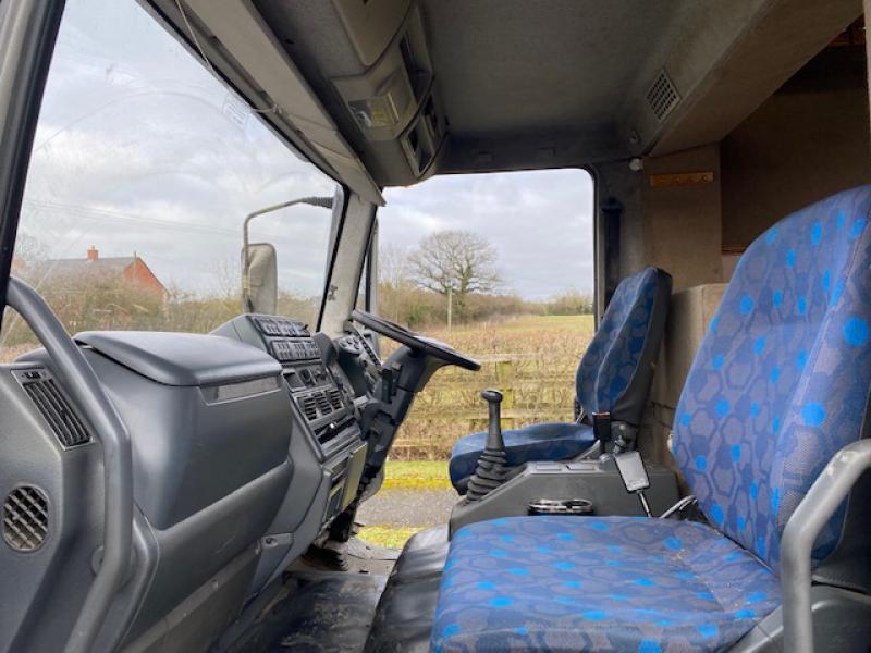 23-472-2006 Model 55 Iveco Eurocargo 75E17 7.5 Ton Coach built by Solitaire Coach builders. Stalled for 3. Smart spacious living,  Large external tack locker which does not intrude into the horse area. Excellent condition throughout...