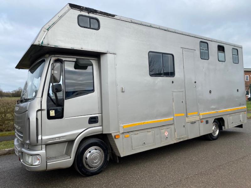 23-472-2006 Model 55 Iveco Eurocargo 75E17 7.5 Ton Coach built by Solitaire Coach builders. Stalled for 3. Smart spacious living,  Large external tack locker which does not intrude into the horse area. Excellent condition throughout...
