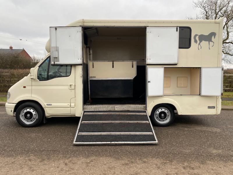 23-473-**NEW PRICE** 2002 Vauxhall Movano 3.5 ton Coach built by Chaighley. Weekender model. Stalled for 2 rear facing.. Smart changing area at rear with hob, sink mini fridge..Excellent condition throughout