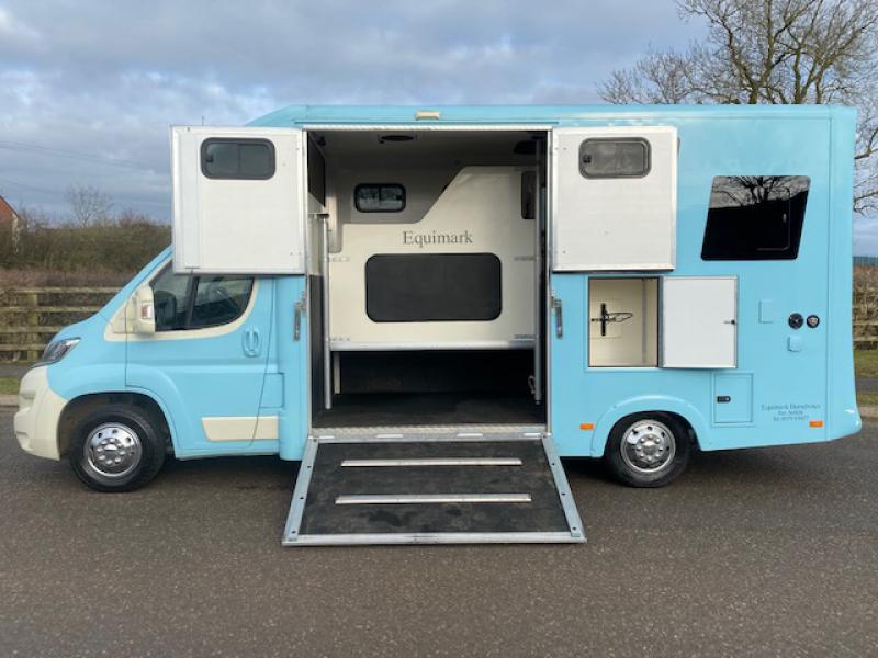 23-485-Beautiful 2019 Model  68 Citroen relay 3.5 Ton Coach built by Equimark horseboxes. Weekender Lux Model. Stalled for 2 rear facing.. Smart compact living at the rear. Horsebox from new. Only 3,500 Miles .. LIKE NEW!