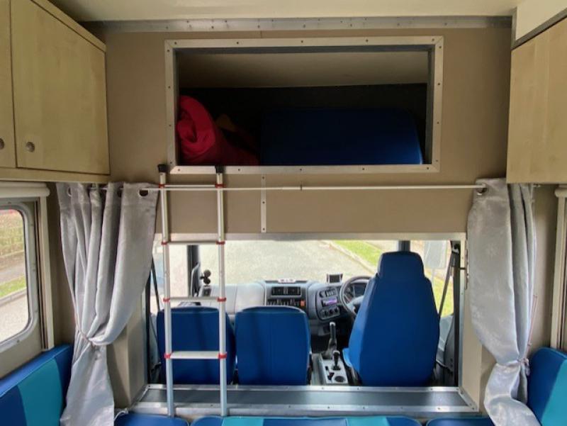 23-502-2002 Model 51 DAF LF 7.5 Ton Coach built by Wren Coach builders. Stalled for 3. Smart spacious living, sleeping for 4. Toilet and shower