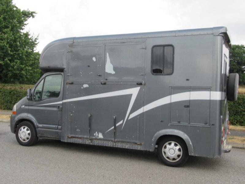 23-508-2006 Renault Master Automatic 3.5 Ton Coach built by Regent Coach builders. Weekender Model Stalled for 2 rear facing. LWB chassis. External tack locker