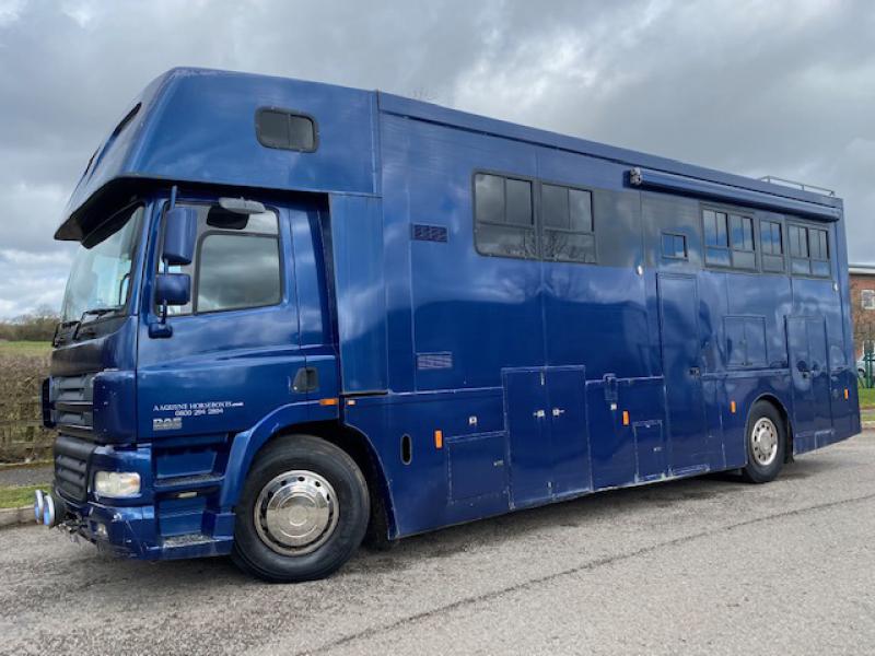 23-515-2005 Model 54 DAF CF85 380 Automatic 18 Ton Coach built by AAquine horseboxes. Stalled for 4. Full luxury living, with electric slide out. Sleeping for 6. Full tilt cab.