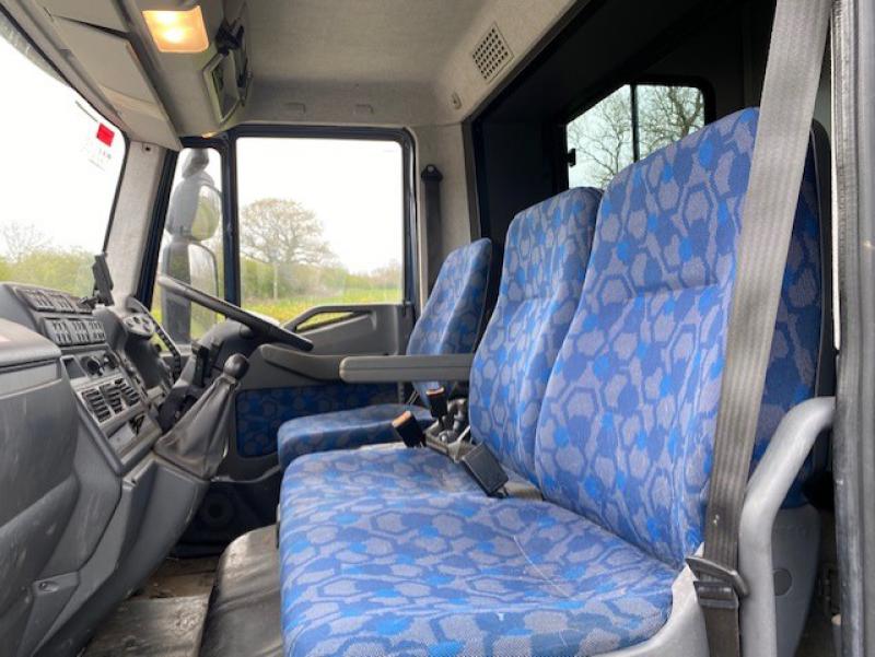 23-542-2007 Model Iveco Eurocargo 75E17 7.5 Ton coach built by Olympic Horseboxes. Stalled for 4 with smart changing area, full tilt cab. Horsebox from new