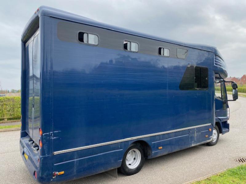 23-542-2007 Model Iveco Eurocargo 75E17 7.5 Ton coach built by Olympic Horseboxes. Stalled for 4 with smart changing area, full tilt cab. Horsebox from new