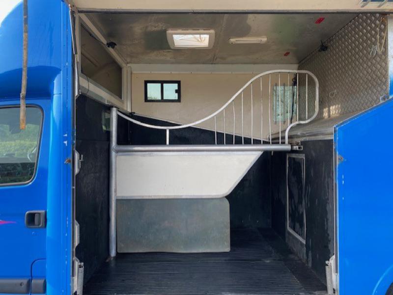 23-548-2007 Renault Master 3.5 Ton Coach built by Profile coach builders. Smart changing area at rear with hob/sink. Full wall. Stalled for 2 rear facing.