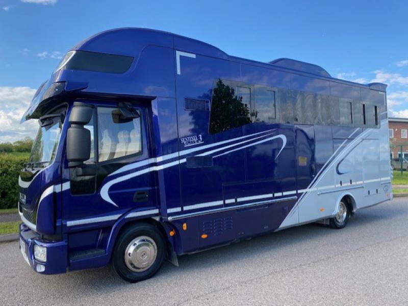23-554-Beautiful 7.5 Ton 2017 Iveco Eurocargo 75E19 Automatic Coach built by KM coach builders. Stalled for 3. Smart luxurious living with large slide out. Sleeping for 6. Huge specification throughout. Only 10,202 Miles from new! LIKE NEW!