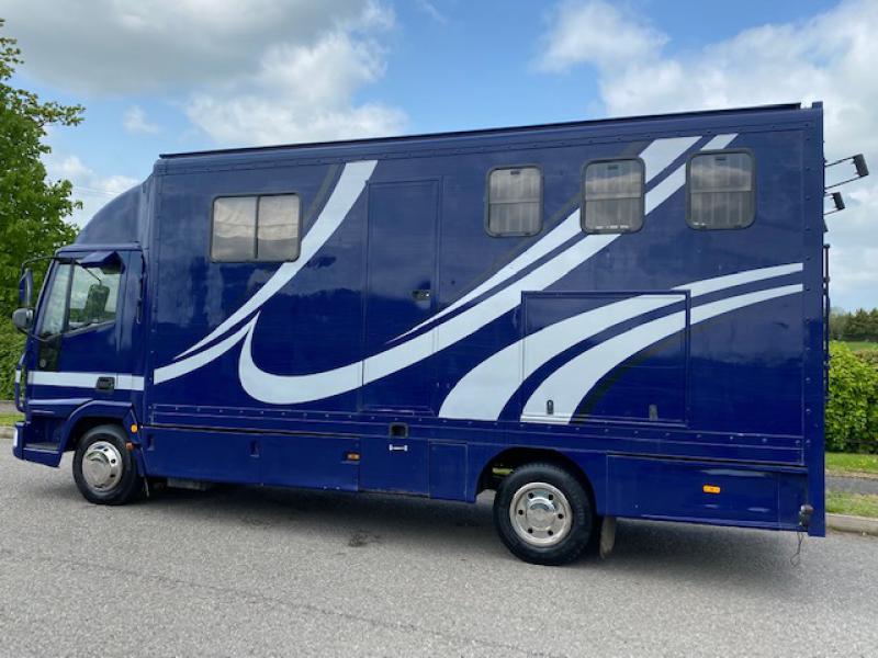 23-555-2005 Iveco Eurocargo 75E17 7.5 Ton Professional conversion by Huish horseboxes . Stalled for 3. Smart compact living,  Cut through cab. Compact horsebox