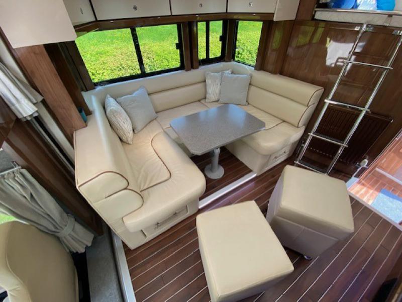 23-557-Beautiful 12 Ton Automatic 2014 Iveco Eurocargo  Coach built by Sovereign coach builders. Sovereign Empress Model. Stalled for 3 large horses or 4 ponies. Smart luxurious living with large slide out. Sleeping for 6. Huge specification throughout .Only 36,462 Miles from new! LIKE NEW!
