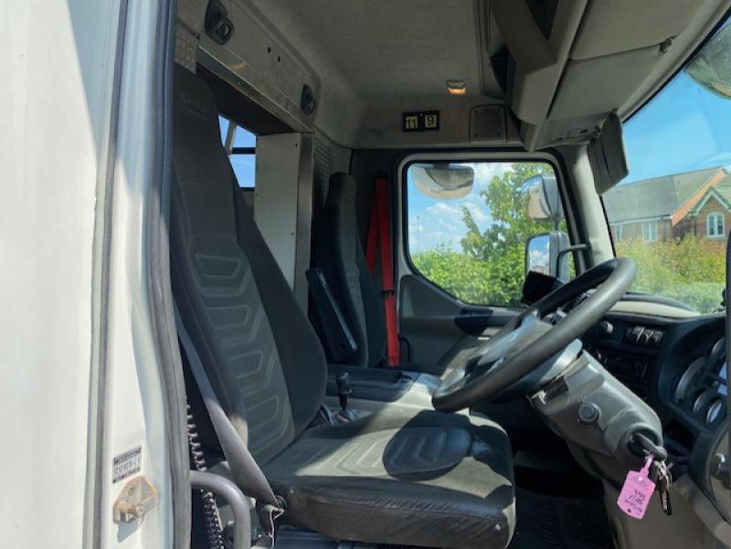 23-581-2013 DAF LF 160 7.5 Ton , Coach built by  WS Horseboxes, Brand new build.. Stalled for 3 with smart spacious living.  No external tack locker intruding into the horse area  Full tilt cab.. VERY SMART TRUCK!