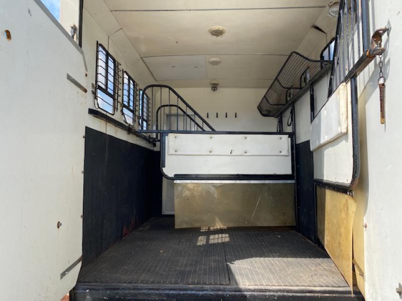 23-598-Iveco Eurocargo 75E14 7.5 Ton Professional conversion by Highbarn horseboxes . Stalled for 4. Smart changing area,  Cut through cab. Rear air suspension