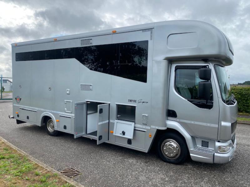 23-609-**NEW PRICE**  STUNNING 7.5 Ton 2013 Model 62 DAF LF Empire Superior. Brand new build. Stalled for 3 with full luxury living, sleeping for 4. Underfloor storage. No external tack locker intruding into the horse area