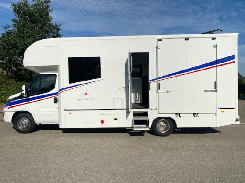23-647-2017 66 Iveco Daily Automatic 70C18 7.0 Ton Coach built by Equicruiser. Centaur model. Brand new build. Stalled for two forward facing. Smart luxury living.. Stunning Horsebox!