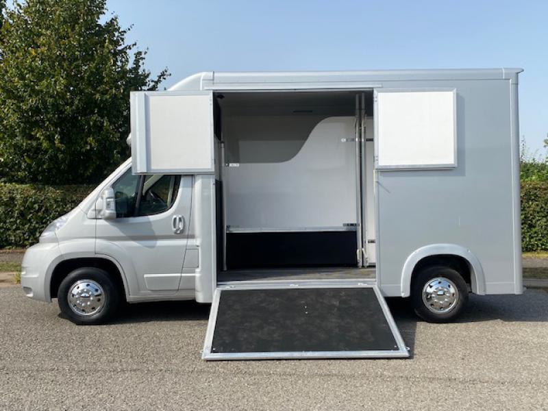 23-648-2014 Peugeot Boxer 3.5 Ton Select Excel long stall model. New Build. LWB. Full wall between horse area and changing area. Finished off in metallic silver