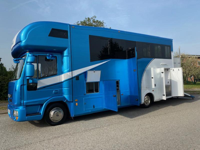 23-650-STUNNING 7.5 Ton 2014 Model 63 Iveco Eurocargo 7.5 Ton Automatic coach built by G B Coach builders. Stalled for 3. Smart luxury living, with sleeping for 5. Underfloor storage. Full tilt cab.. Beautiful truck