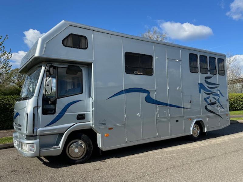 24-803-Beautiful 7.5 Ton Iveco Eurocargo 75E17  Coach built by PRB coach builders. Stalled for 3. Smart luxurious living with sleeping for 4. Huge underfloor storage with no external tack locker intruding into the horse area