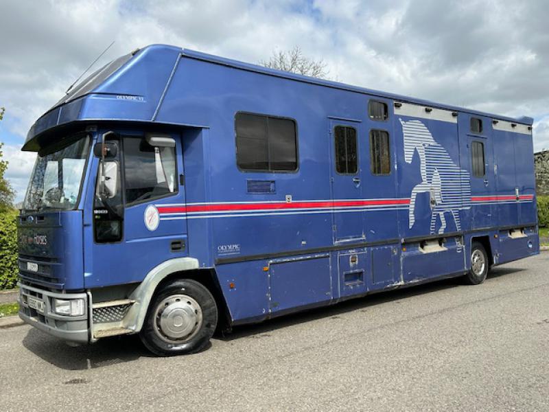 24-805-12 Iveco Eurocargo 12E23 Coach built by Olympic Coach builders. Stalled for 4 facing forward. with twin side ramps. Smart  living with sleeping for 4. Toilet and shower. Well built horsebox